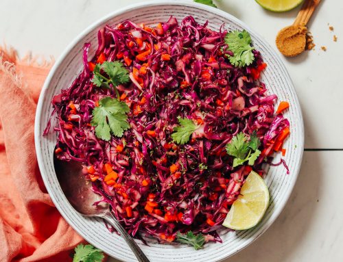 Narenciyeli Kırmızı Lahana Salatası